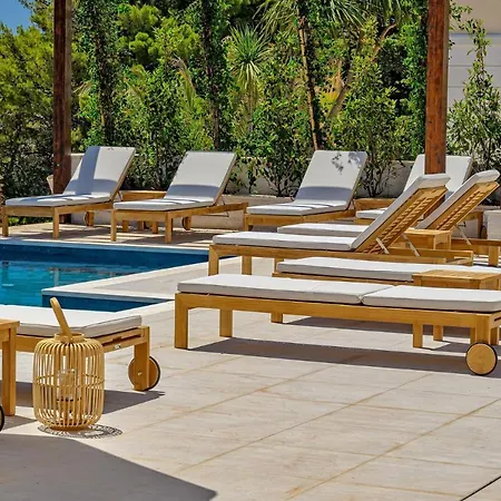 Villa Beautiful Harmony 1 & Harmony 2 *